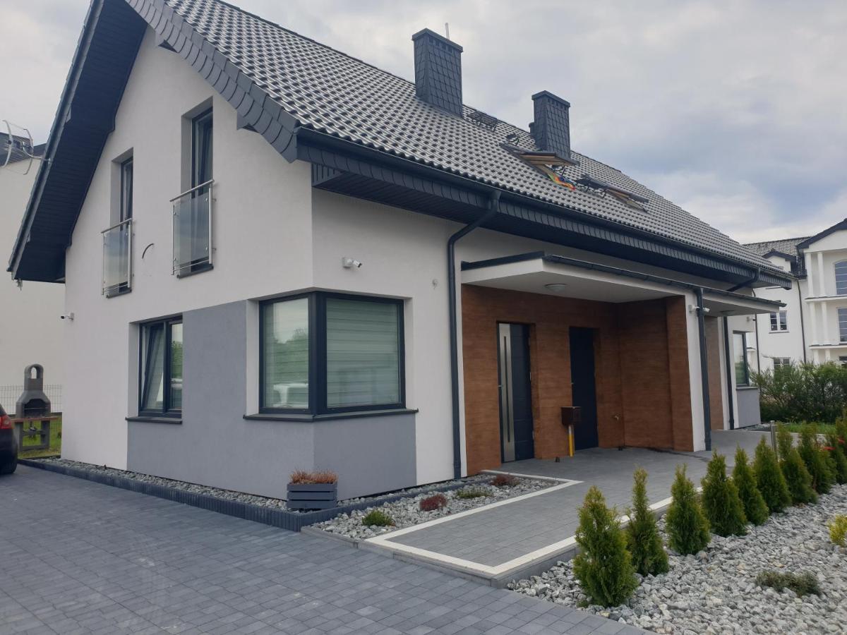 Domki Apartamentowe Na Wrzosach Jastrzębia Góra Екстериор снимка