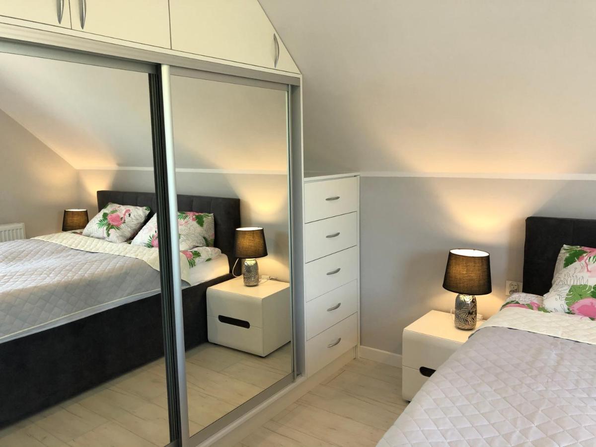 Domki Apartamentowe Na Wrzosach Jastrzębia Góra Екстериор снимка